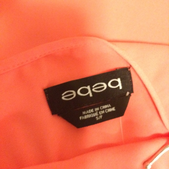 SALE! Bebe Salmón Dress - Picture 4 of 4